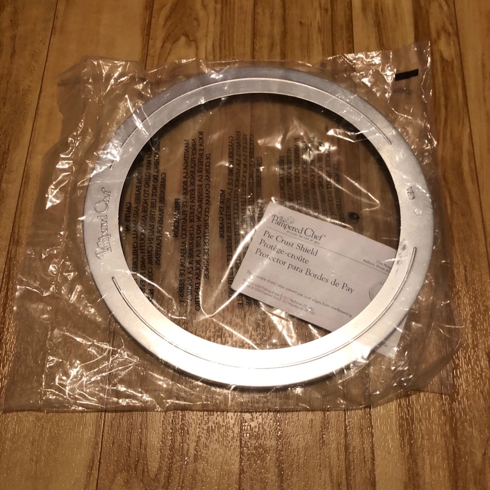 Pampered Chef Pie Shield #1715